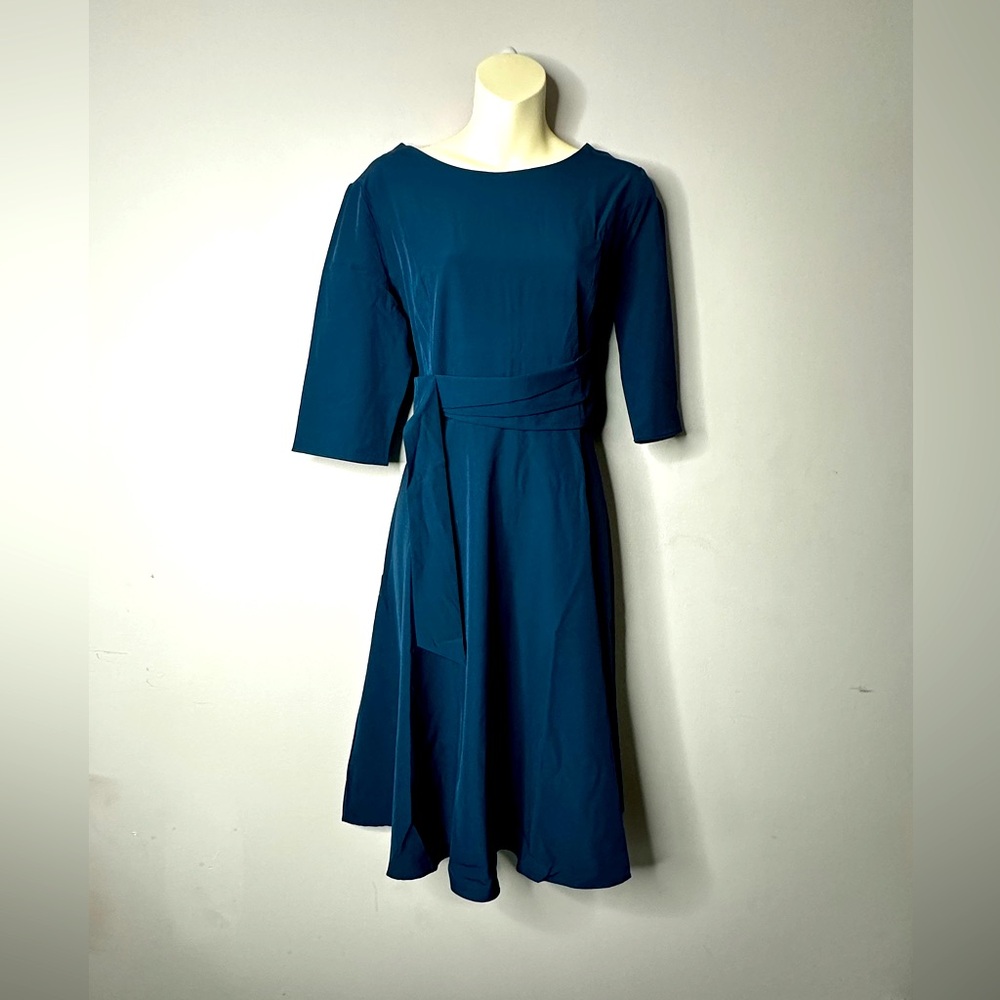 NWOT Elegant Navy Midi Dress